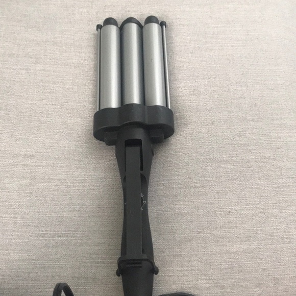 Revlon Accessories Jumbo 3 Barrel Hair Waver For Deep Waves
